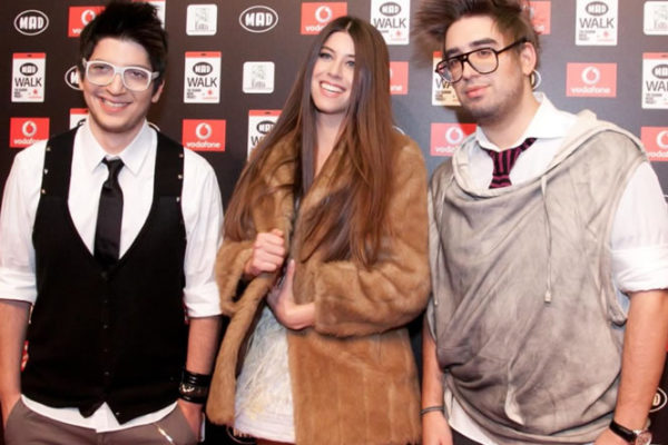 Playmen featuring Demy - Fallin'